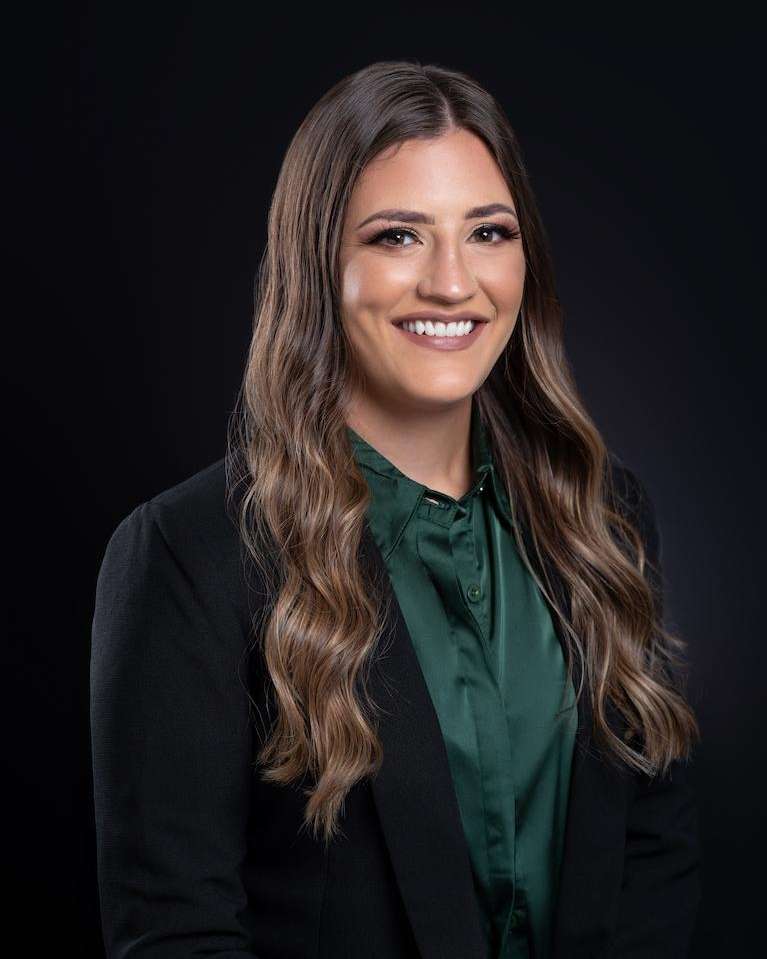 Desirae bromley, a Biological Certified Expanded Function Dental Assistant, centerville oh